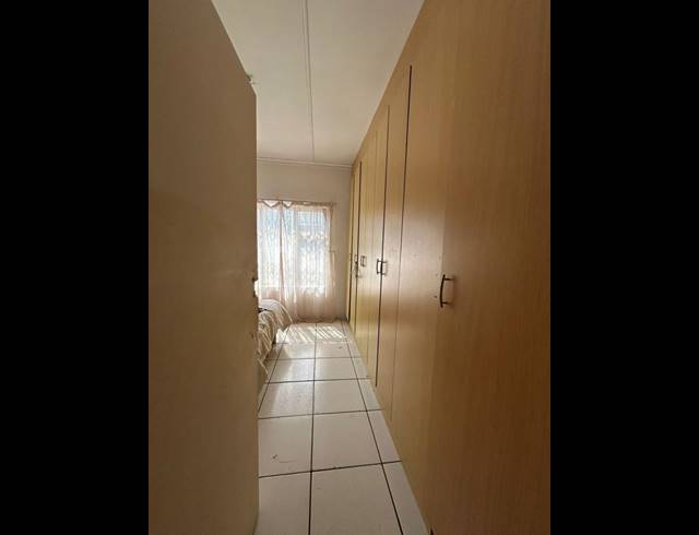 3 BEDROOM HOUSE FOR SALE IN SEA PARK